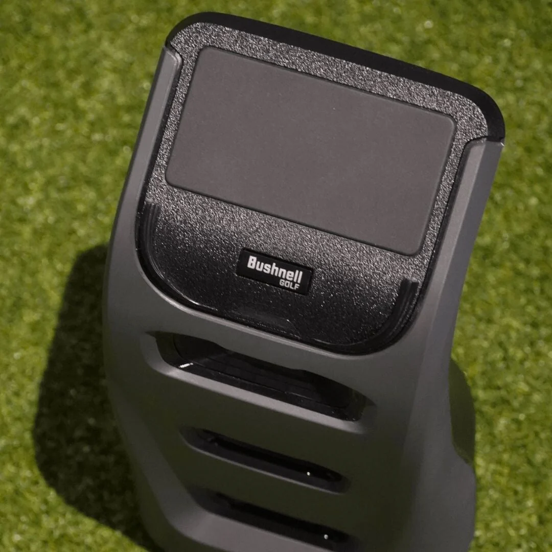 Bushnell Launch Pro i SIG8 Golf Simulator Package - Image 4